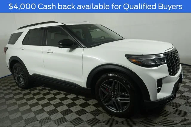 New 2026 Star White Metallic Tri-Coat Ford ST image 2