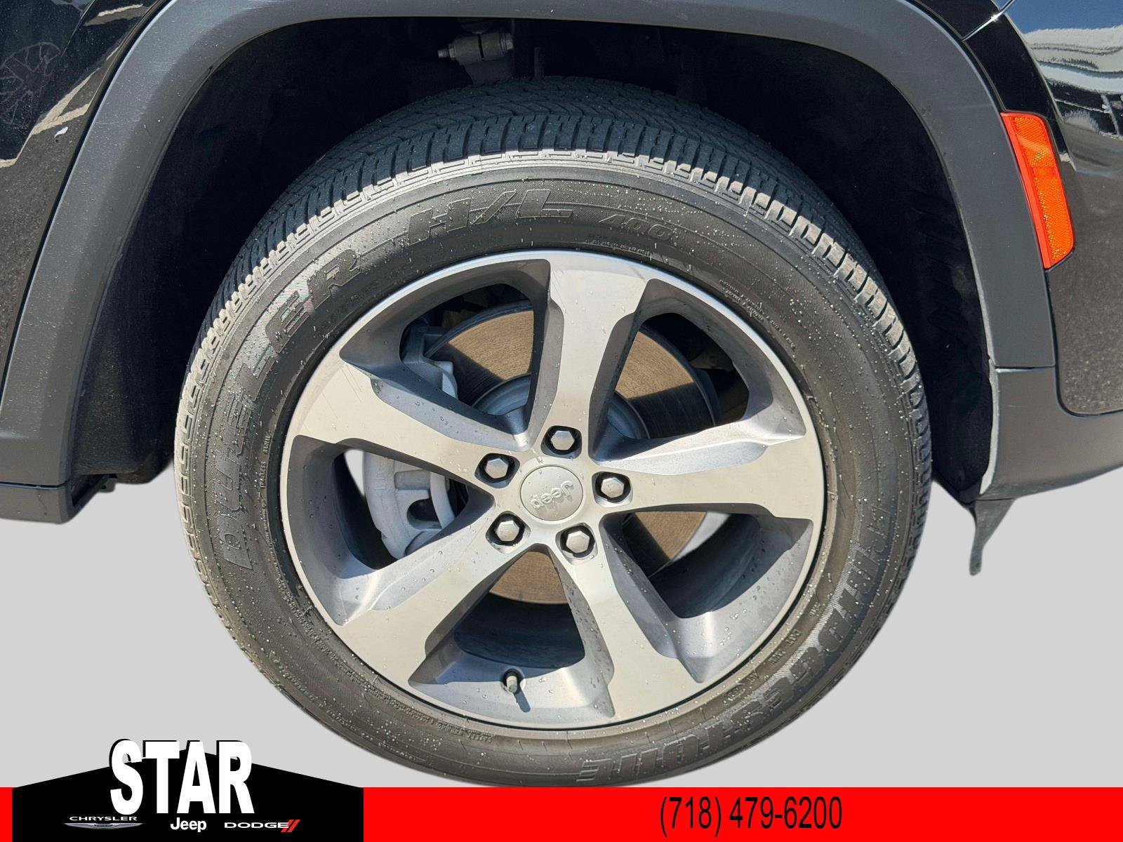 Used 2023 Diamond Black Crystal Pearlcoat Jeep 4xe image 9