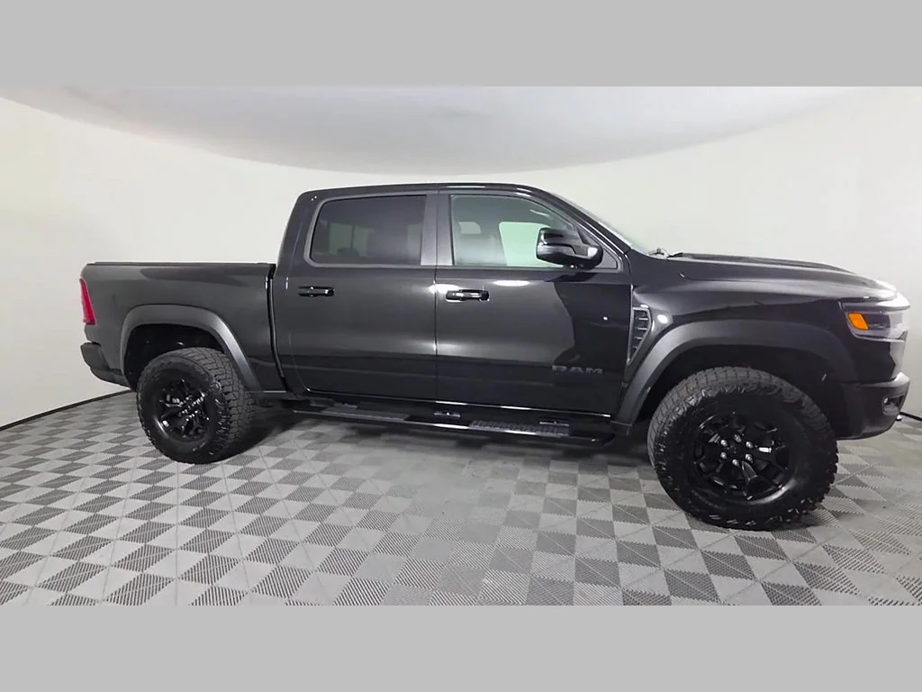 Used 2026 Diamond Black Crystal Pearlcoat Ram RHO image 36