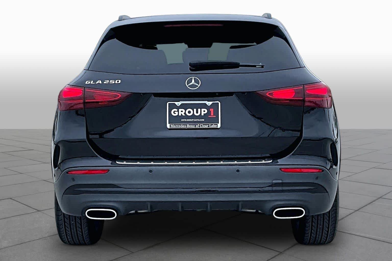 Used 2025 Night Black Mercedes-Benz GLA 250 image 5