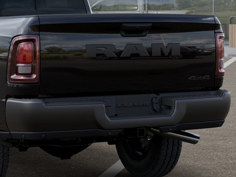 New 2026 Diamond Black Crystal Pearl-Coat Exterior Paint RAM Tradesman image 31
