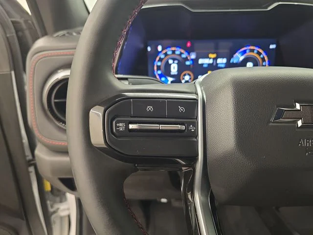 Used 2024 Summit White Chevrolet Z71 image 33