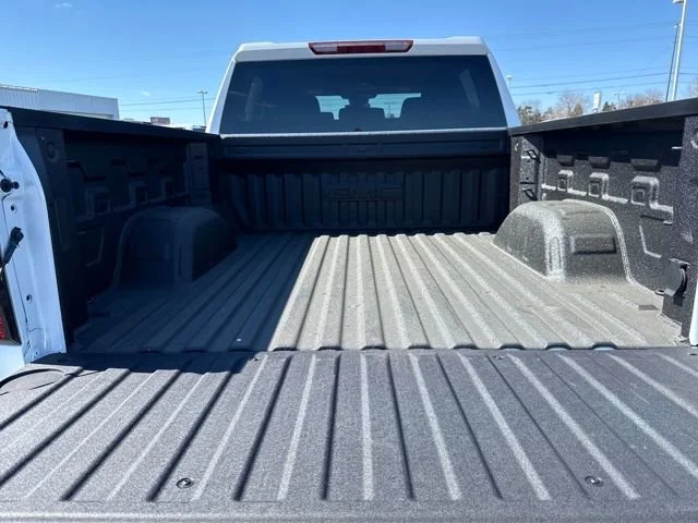 New 2026 Summit White GMC SLE image 26
