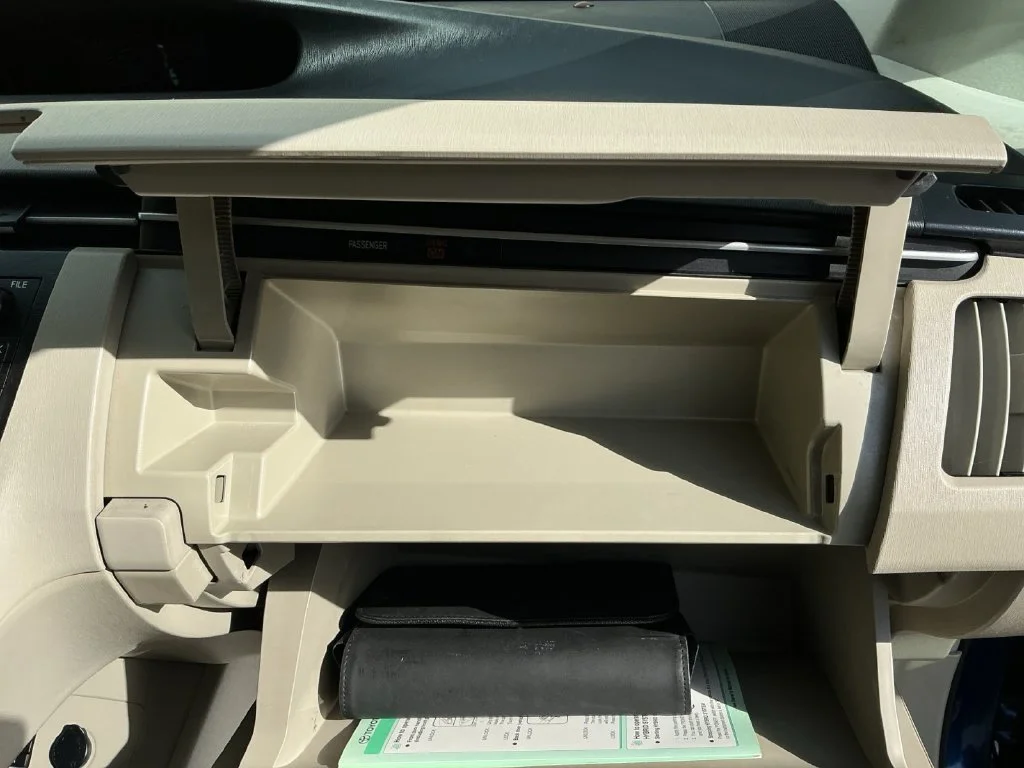 Used 2010 Blue Toyota IV image 34