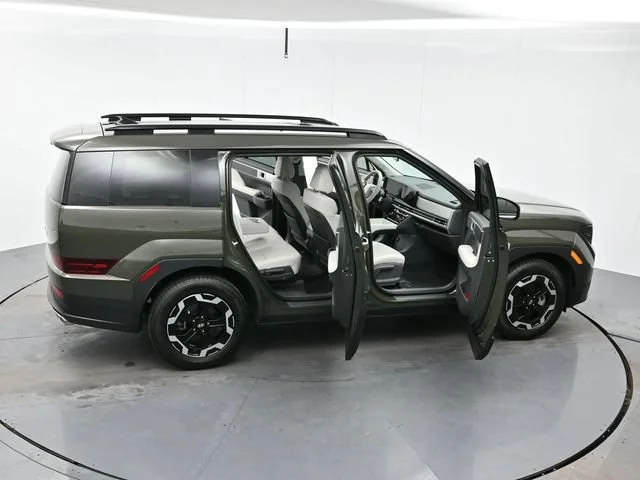 Used 2024 Rockwood Green Hyundai SEL image 45