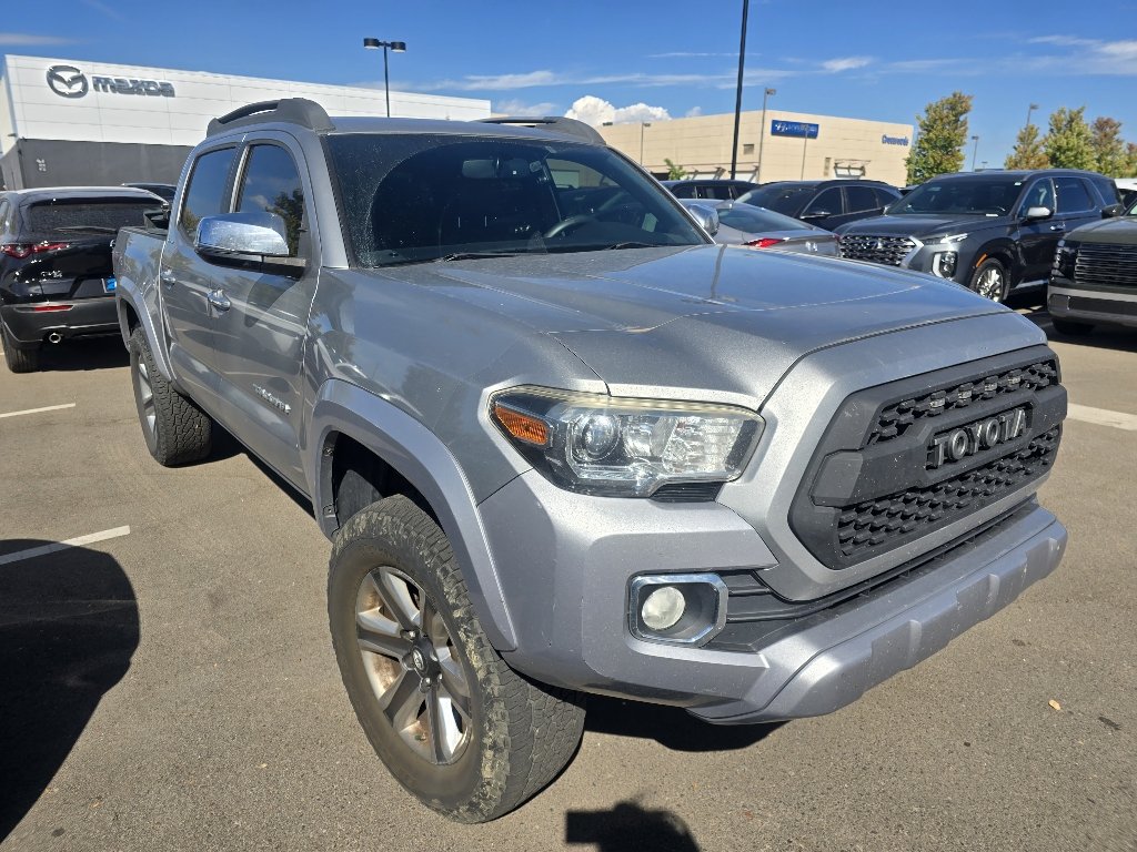 Used 2017 Silver Sky Metallic Toyota Limited image 7