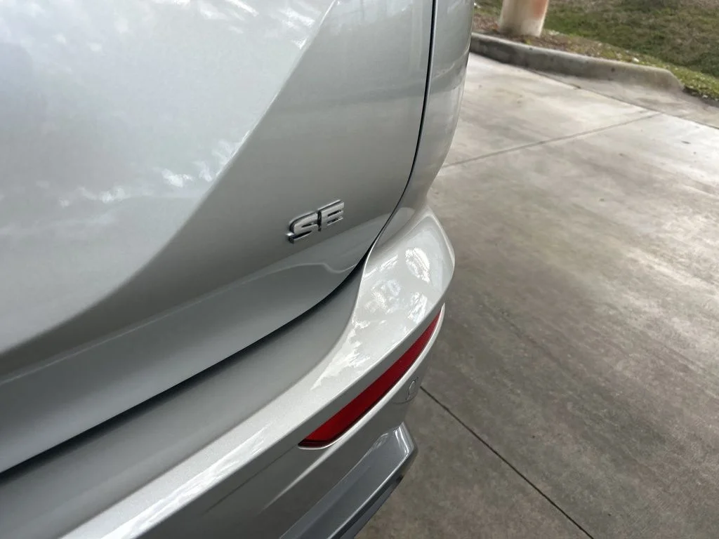 New 2026 Silver Mitsubishi SE 1.5T 2WD image 19