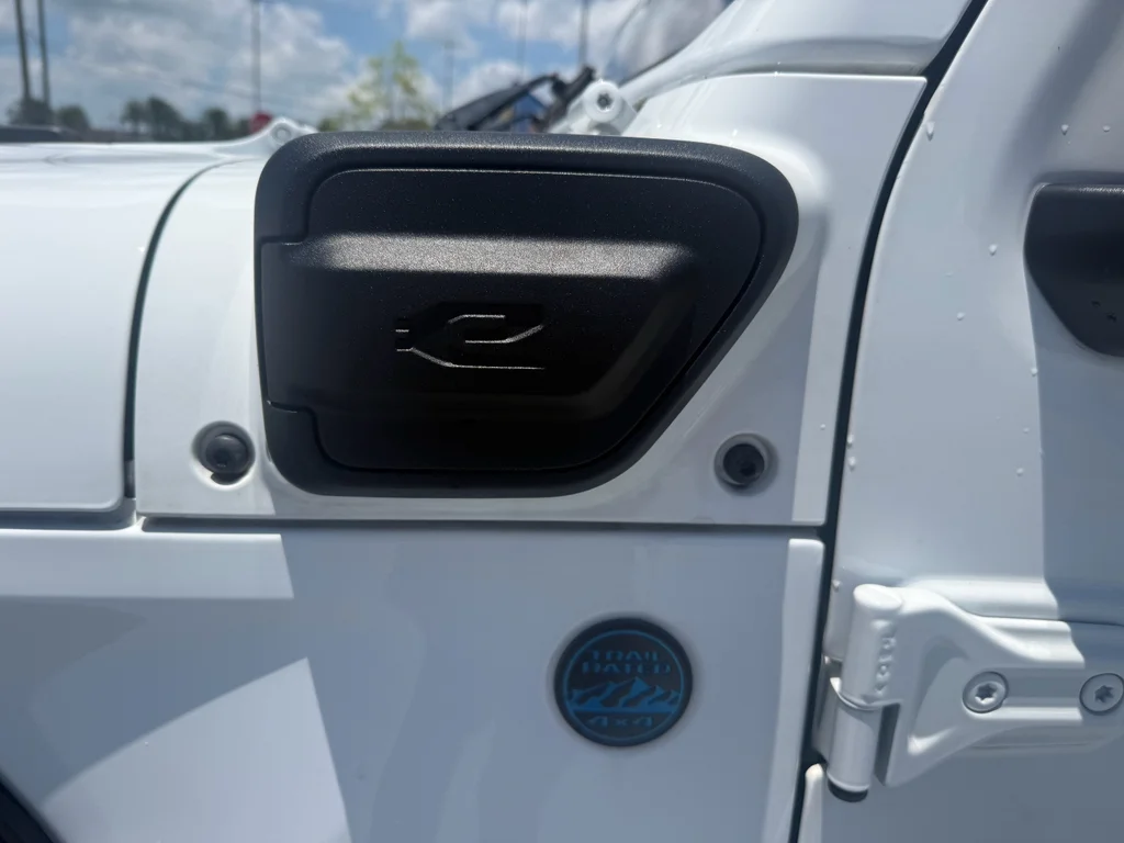 2023 Jeep Wrangler 4xe Willys 4XE - Photo 9