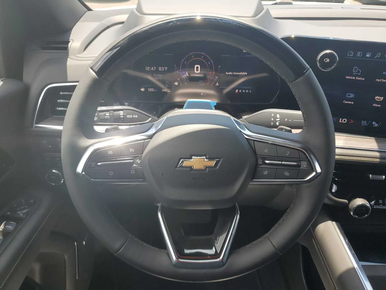 2025 Chevrolet Suburban Premier - Photo 11