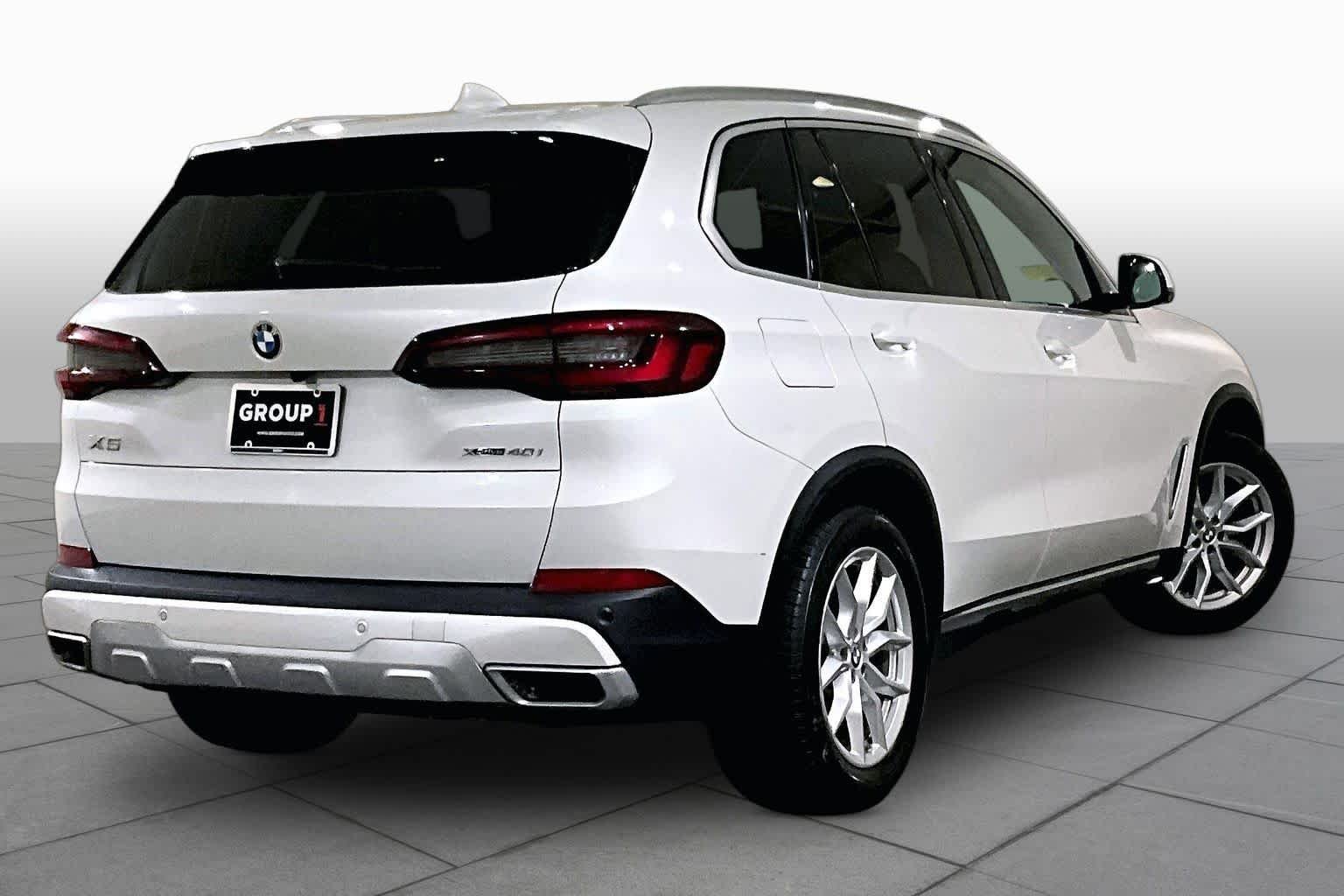 Used 2020 Mineral White Metallic BMW xDrive40i image 12