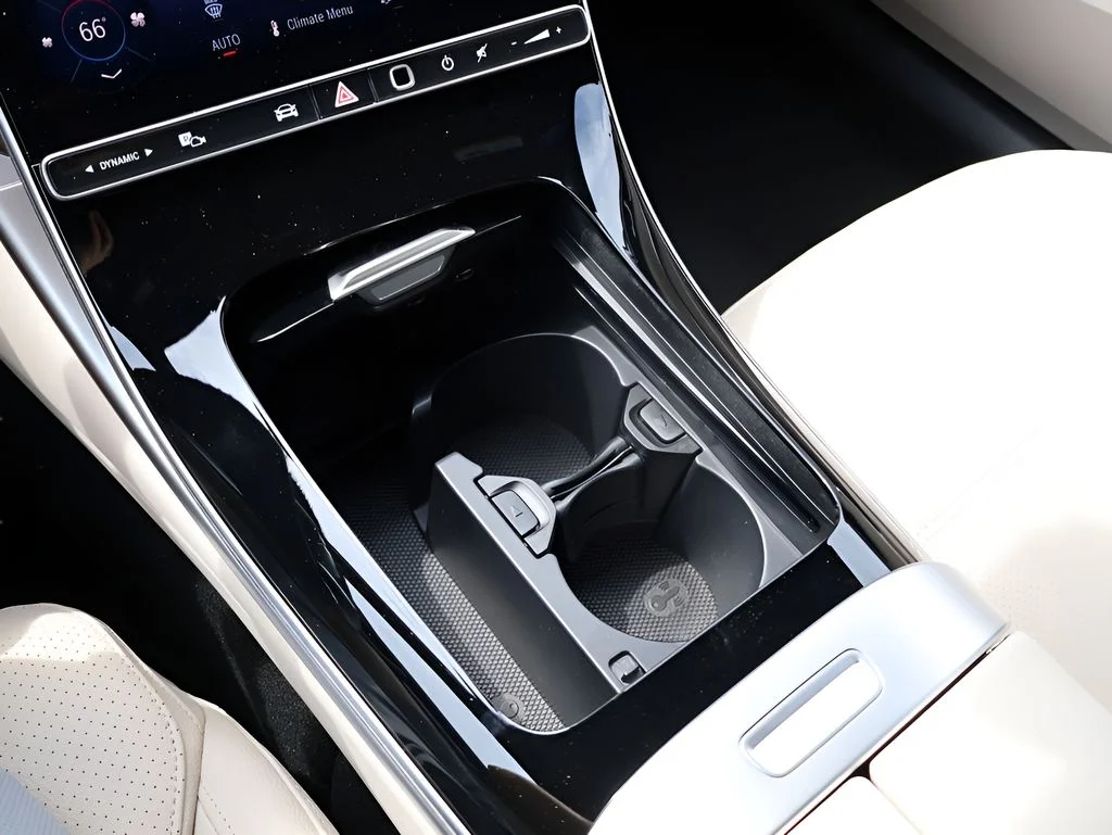 New 2026 Polar White Mercedes-Benz C 300 image 24