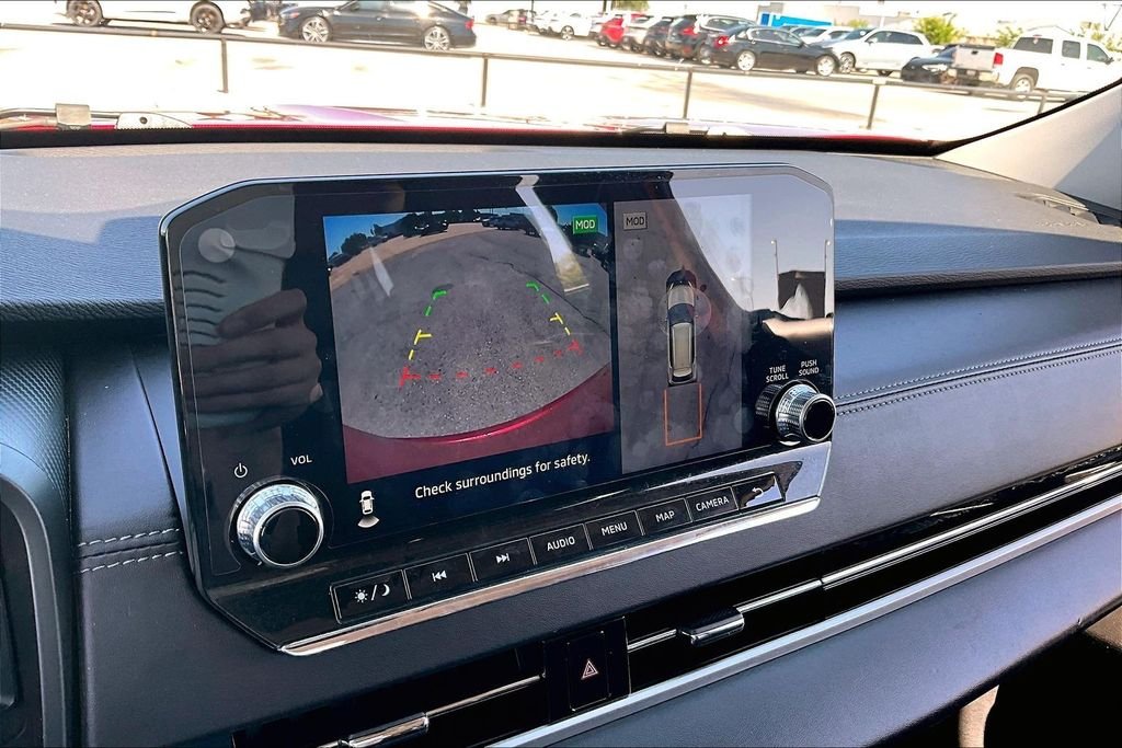 Used 2024 Red Mitsubishi SEL image 22