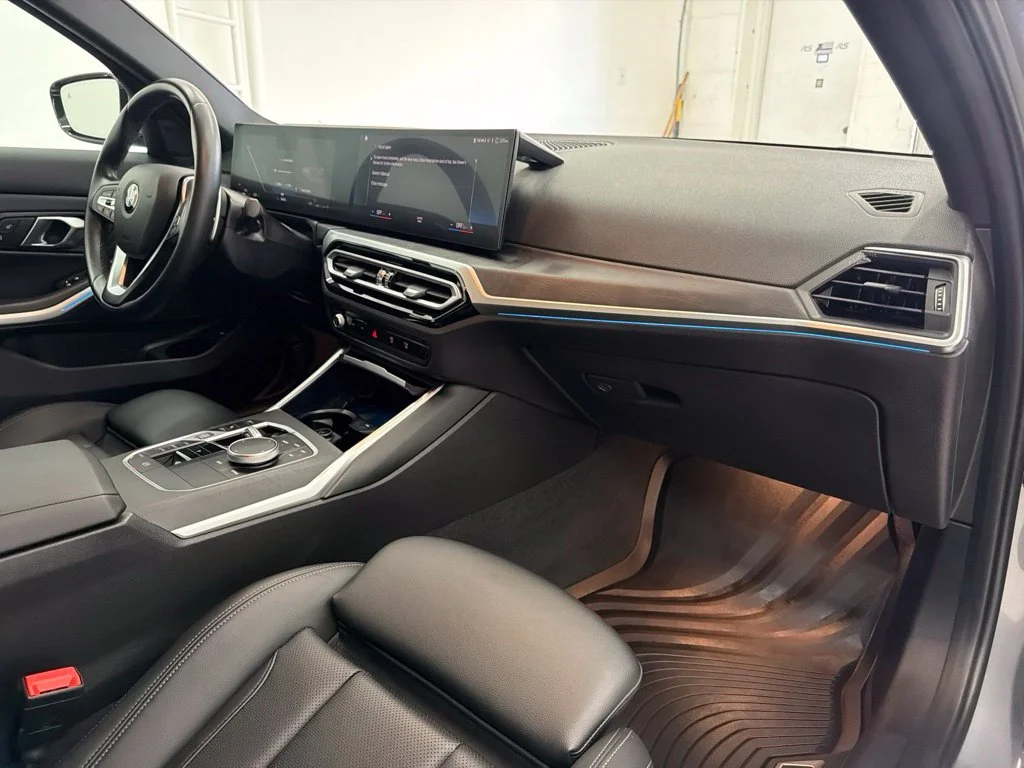 Used 2024 Gray BMW 330i image 30