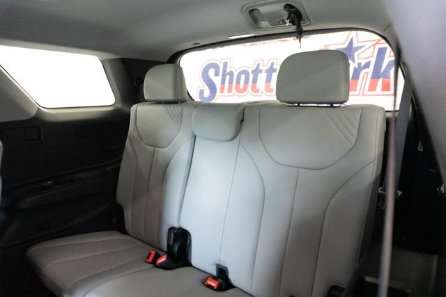 Certified Used 2025 Black Hyundai SEL image 10