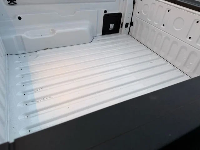 New 2026 Oxford White Ford XL image 10