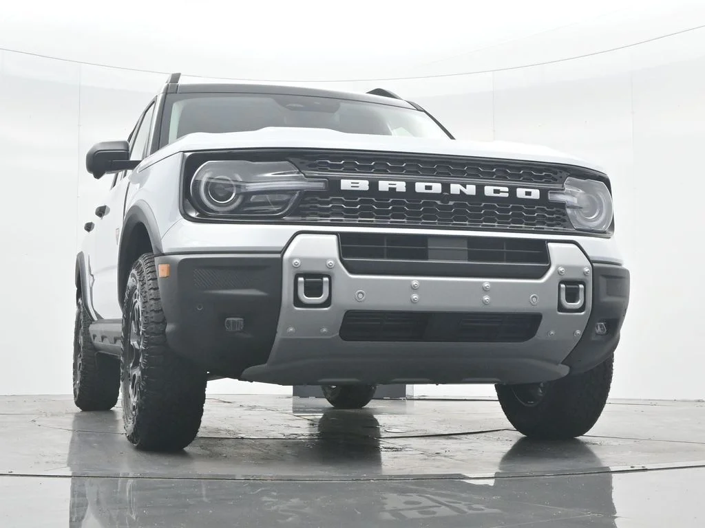 New 2026 Space White Metallic Ford Badlands® image 45