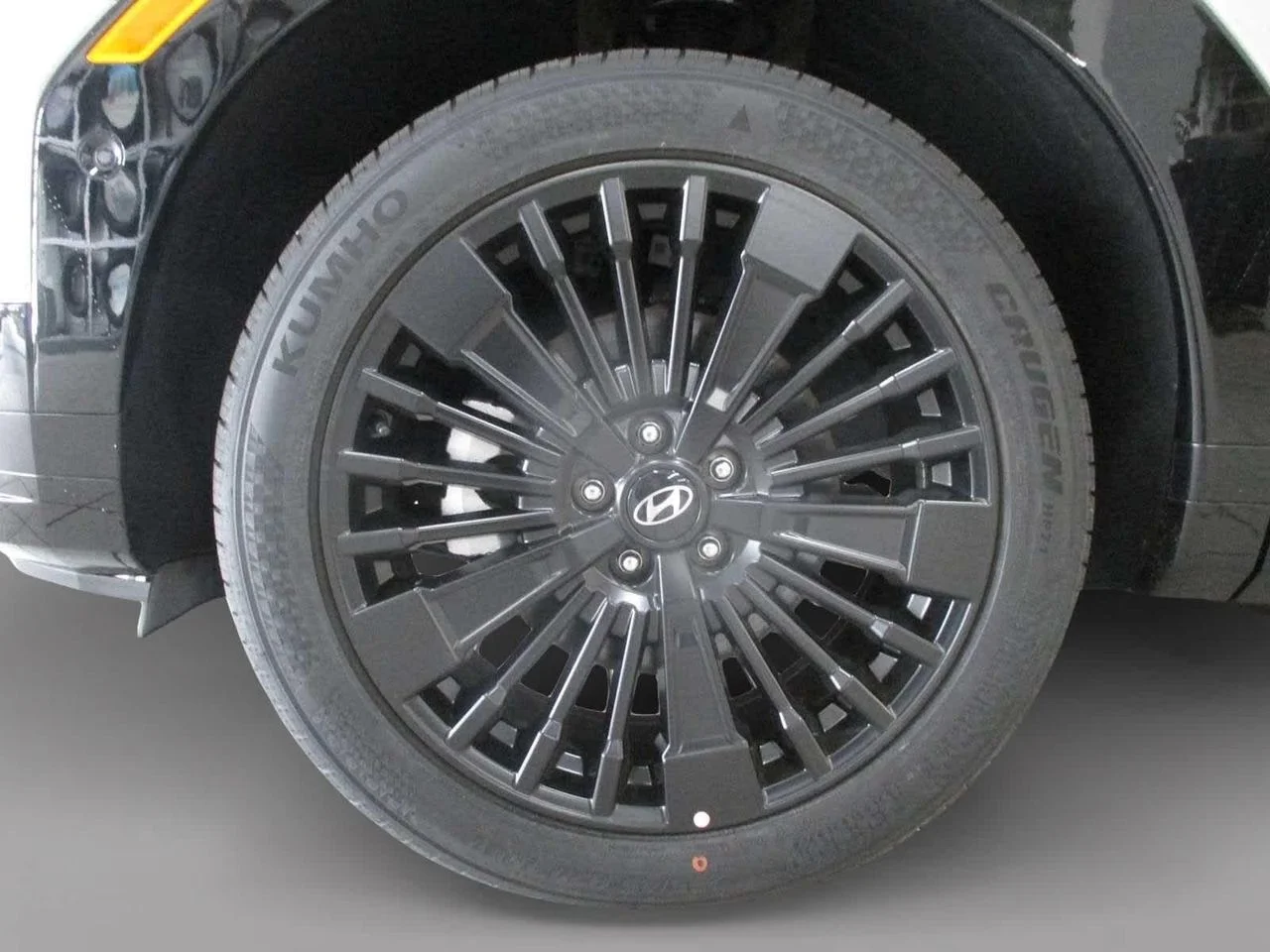 New 2026 Silver Hyundai Calligraphy image 5
