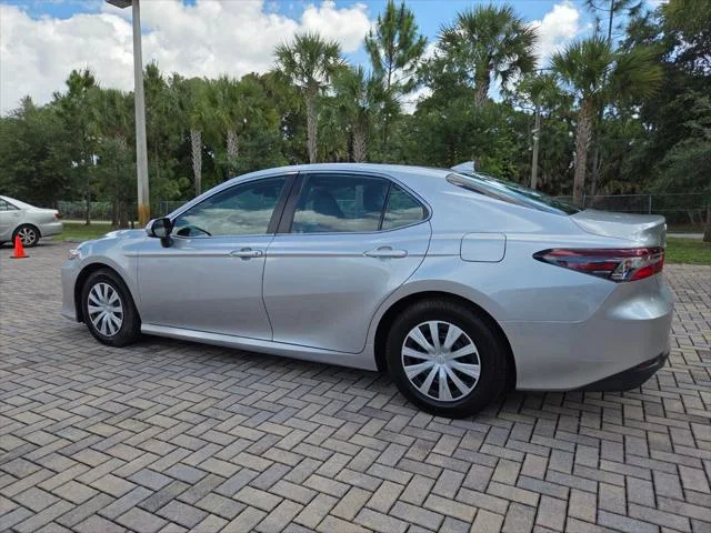 Certified Used 2022 CELESTIAL SILVER METALLIC Toyota  image 9