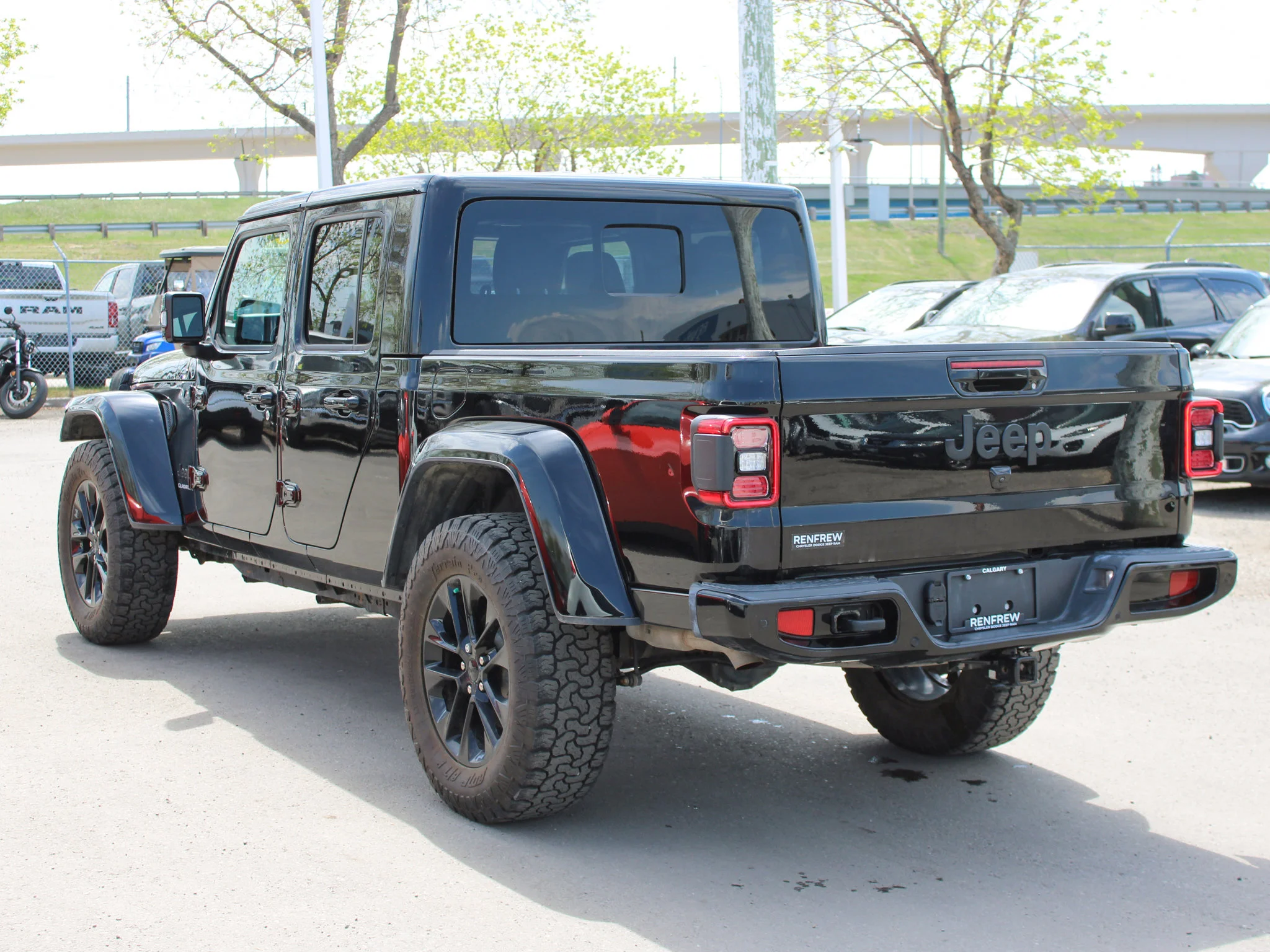 Certified Used 2023 Black Jeep High Altitude * No Accidents | Heated Seats | Leather | Apple CarPlay | 3M PPF | V6 image 11
