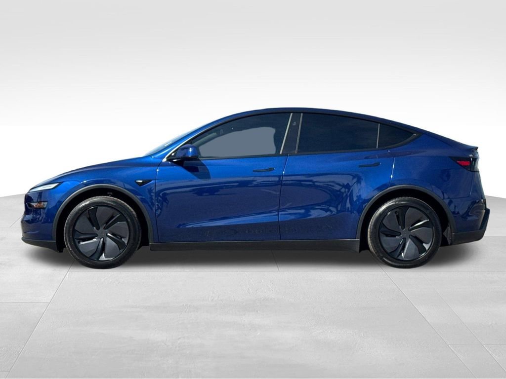 Used 2026 Tesla Model Y Long Range Launch Series with VIN 7SAYGDEE8TF358532 for sale in Delano, CA