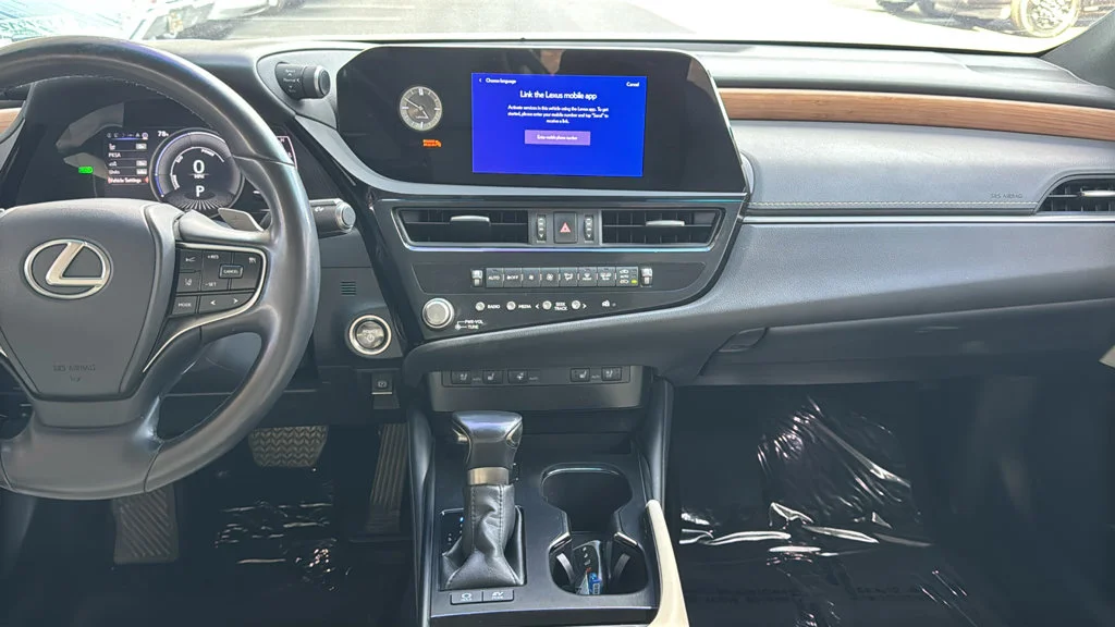 Certified Used 2023 Silver Lexus 300h image 9