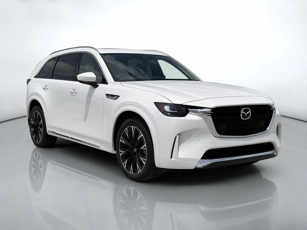 New 2026 Rhodium White Premium Mazda 3.3 Turbo S Premium Plus AWD image 2