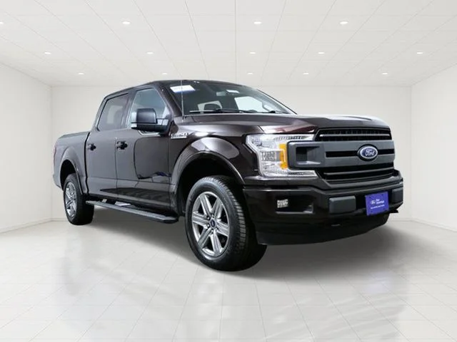 Certified Used 2018 Red Ford XLT image 1