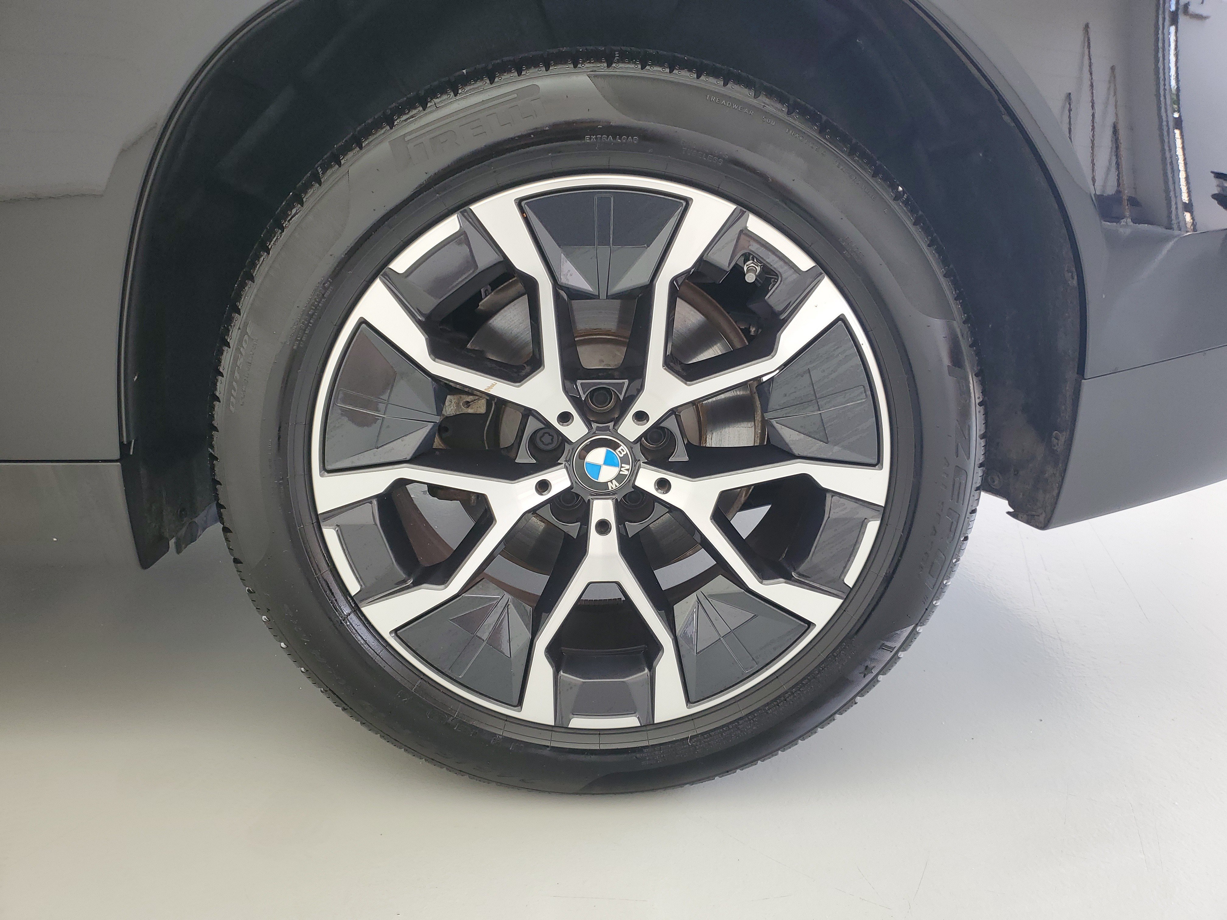 Used 2025 Black Sapphire Metallic BMW 30 xDrive image 13