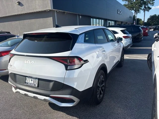 Used 2025 White Kia EX image 2
