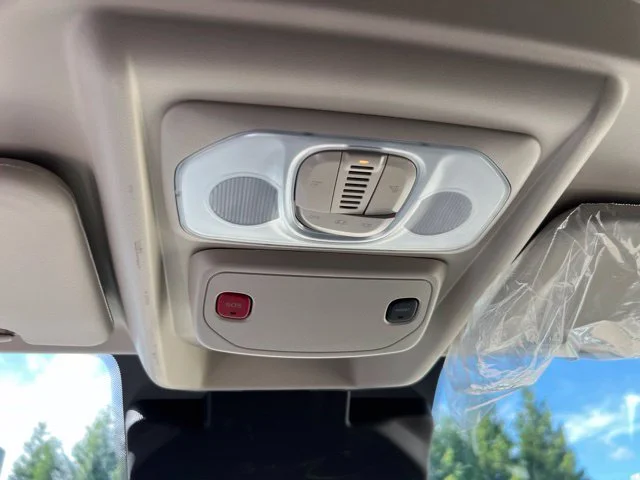 Used 2025 White Ram High Roof image 23