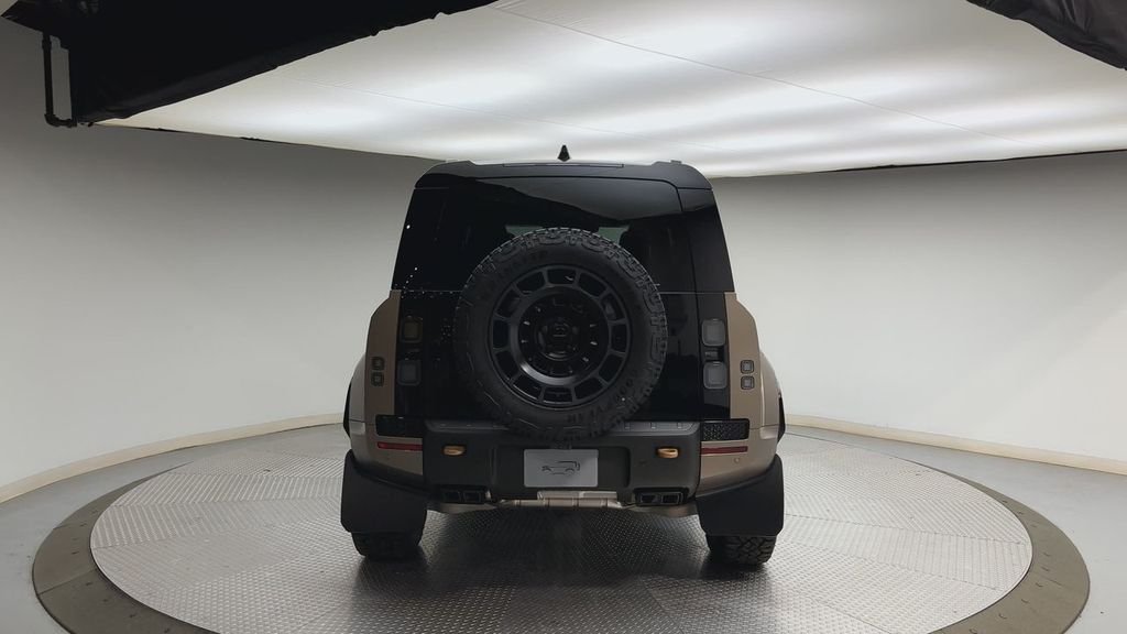 New 2026 Land Rover Defender 110 OCTA 4 Door SUV in Paramus