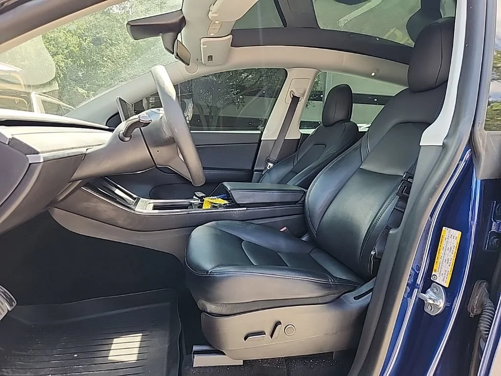 Used 2021 Tesla Model Y Performance with VIN 5YJYGDEF7MF261152 for sale in Tampa, FL