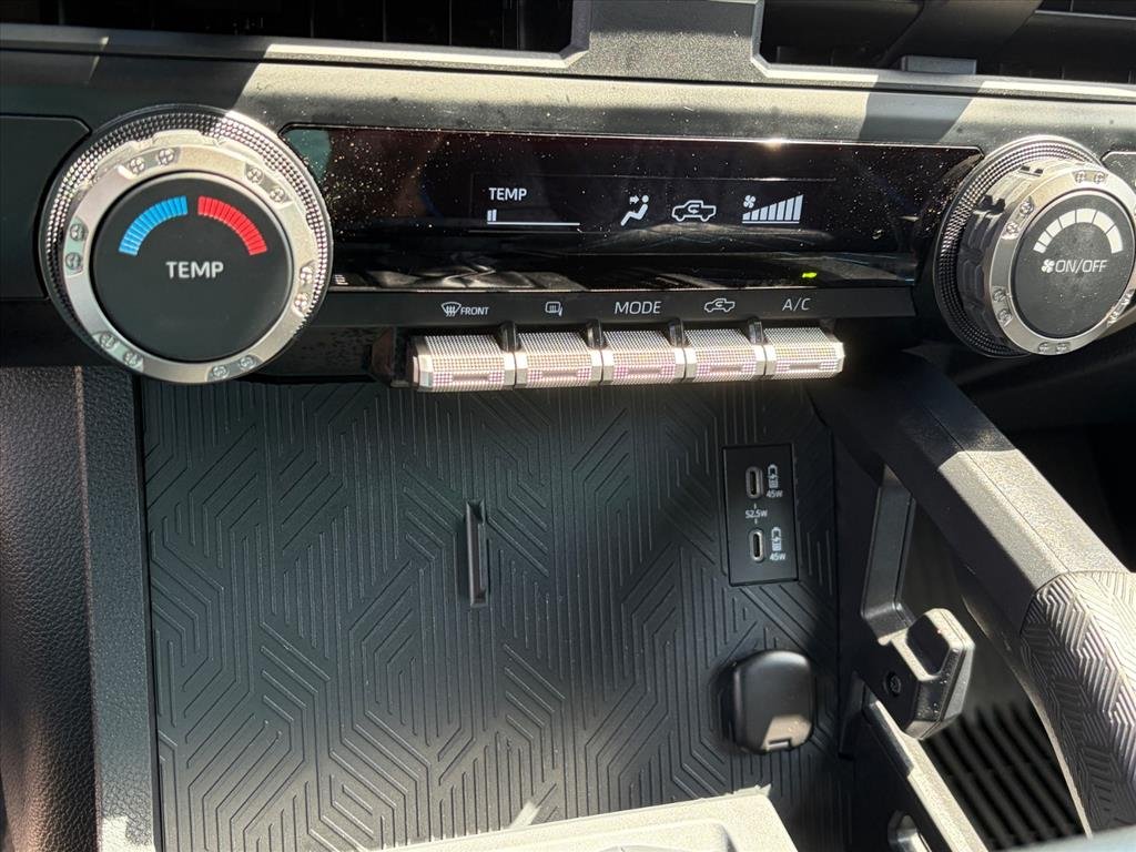 Used 2025 Underground Toyota SR image 17