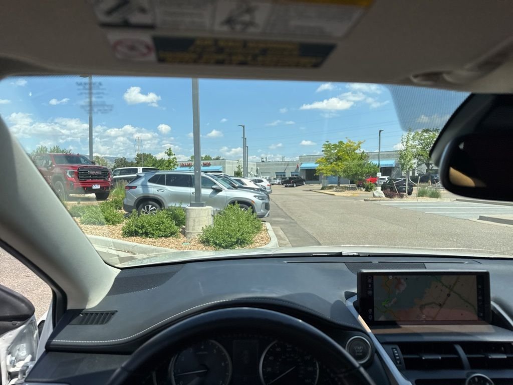 Used 2020 White Pearl Lexus 300 Base image 13