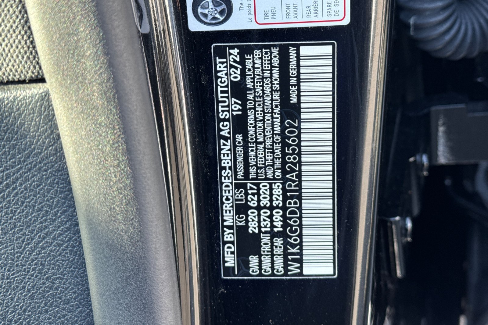 Certified Used 2024 Black Mercedes-Benz S 500 image 38