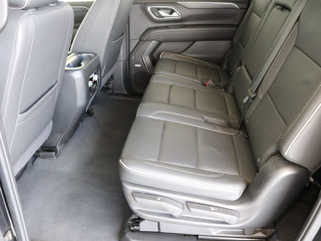 Used 2024 Black GMC SLT image 16