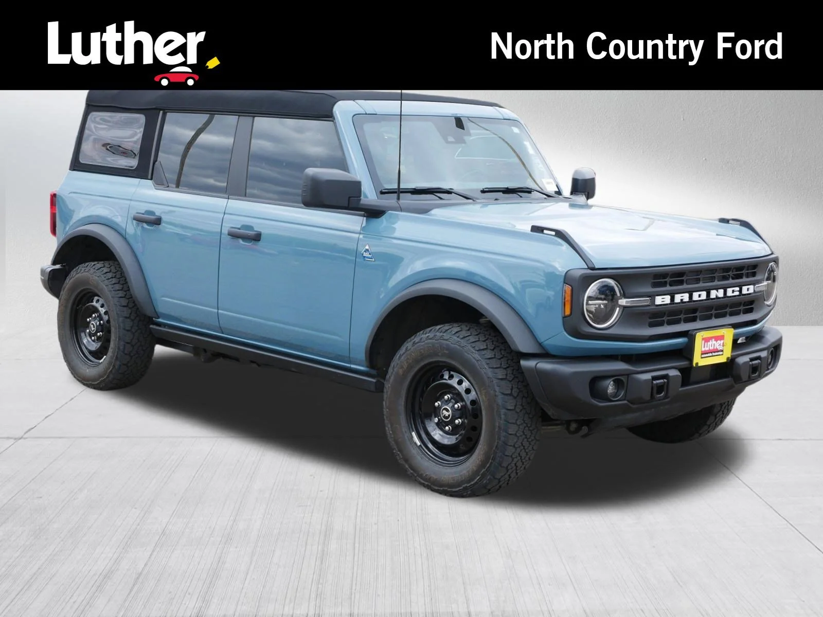 2023 Ford Bronco Black Diamond Advanced (322A) 4x4's photo