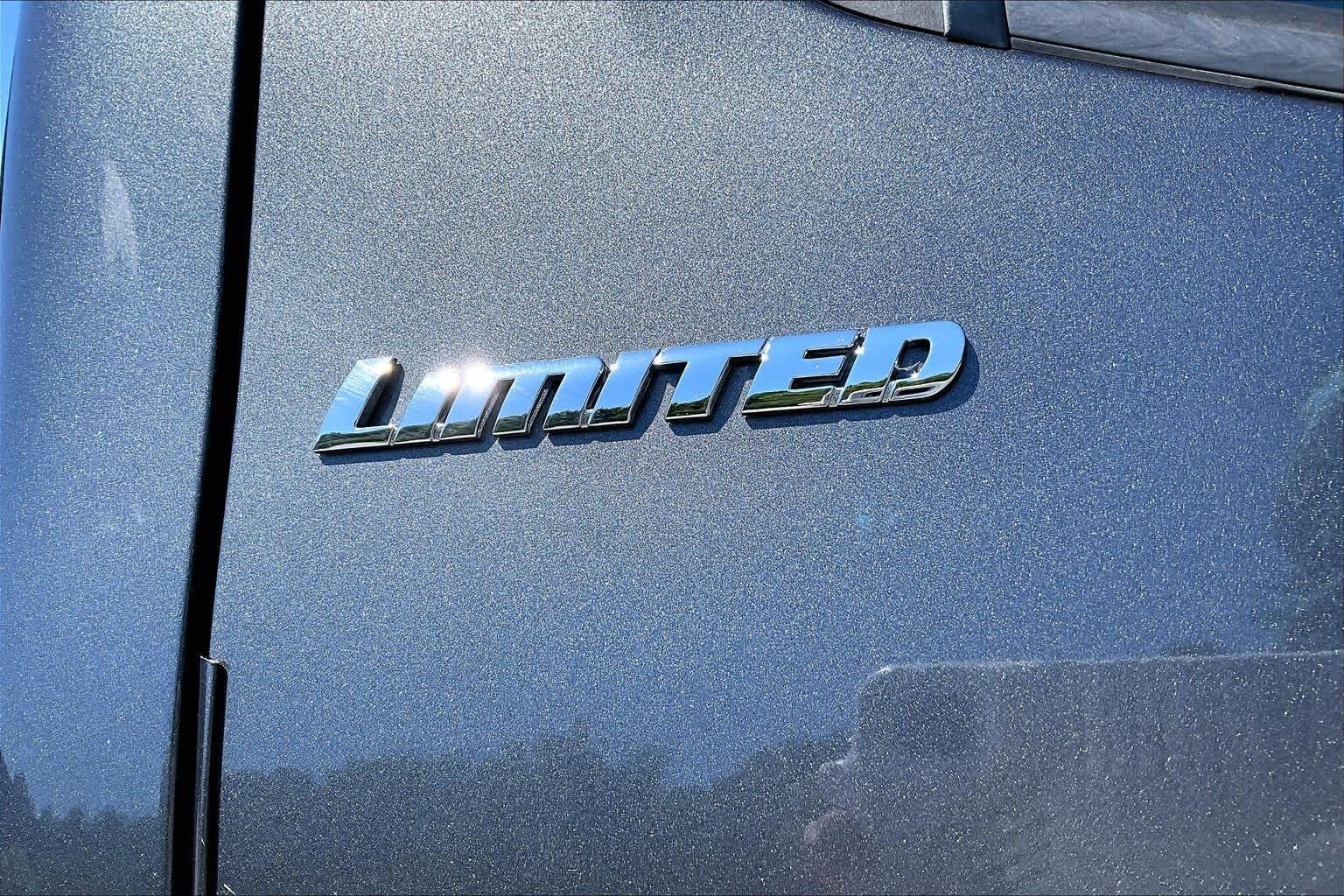 Used 2020 Magnetic Gray Metallic Toyota Limited image 10