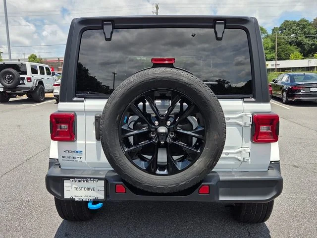 Used 2022 White Jeep Unlimited Sahara 4xe image 7