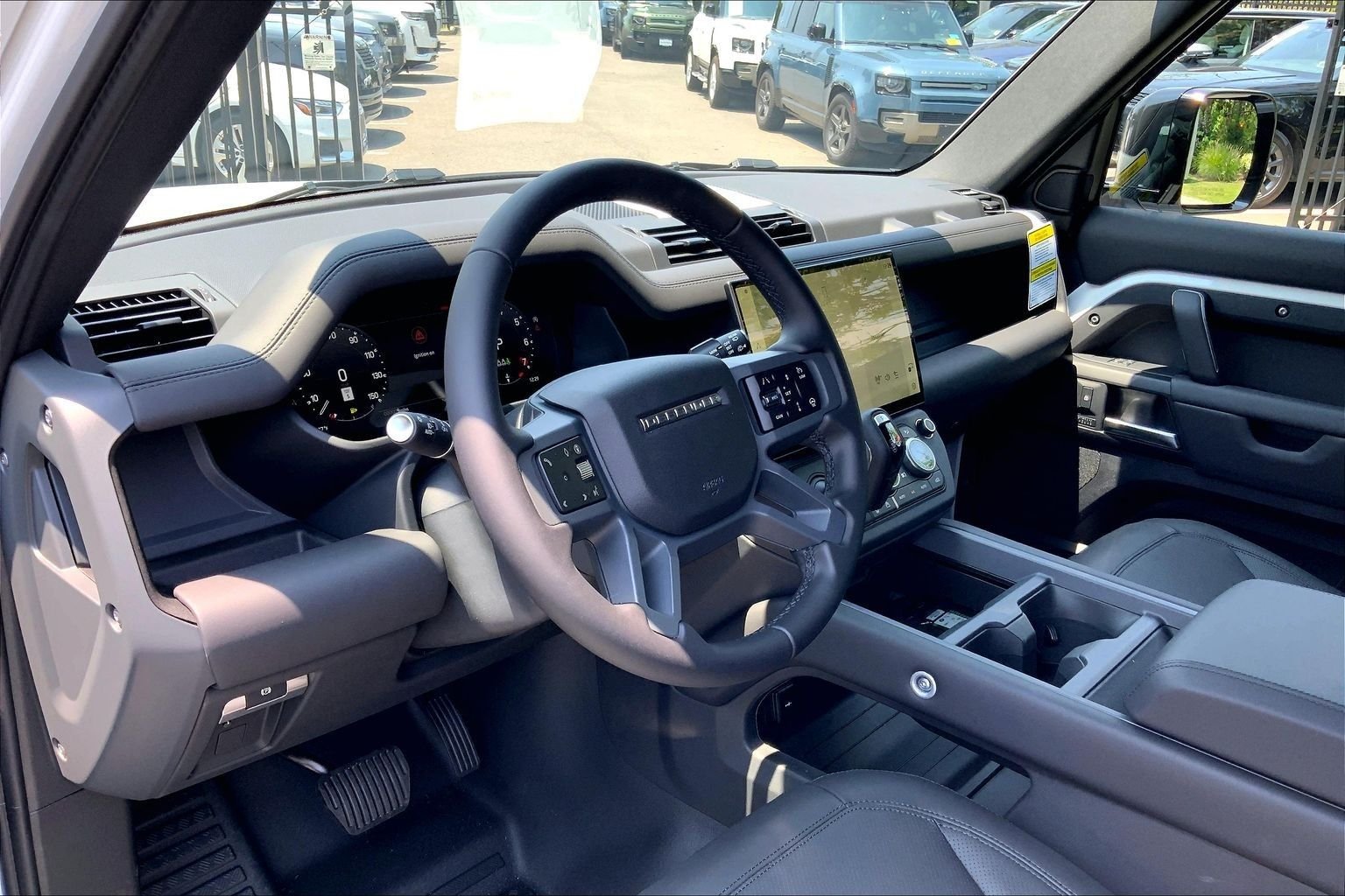 New 2026 Fuji White Land Rover X-Dynamic SE image 8
