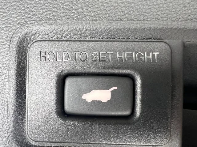 New 2026 Platinum White Pearl Acura Base image 35
