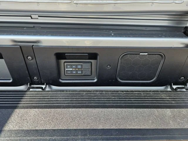 New 2026 Sterling Metallic GMC AT4X image 24