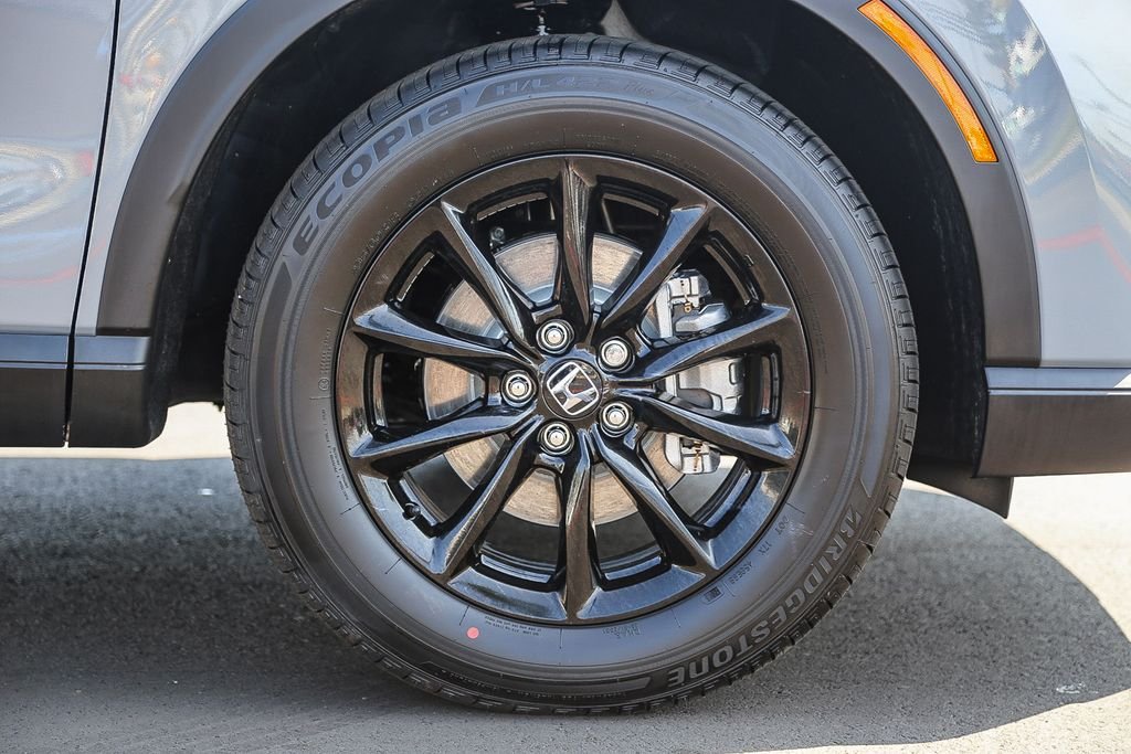 New 2026 Urban Gray Pearl Honda Sport-L image 11
