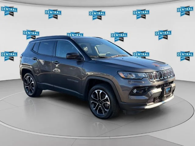 Certified Used 2023 Gray Jeep Limited image 8