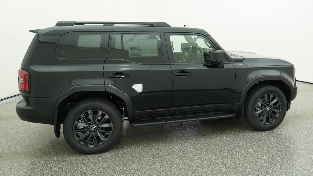 New 2027 Inked Toyota Land Cruiser image 16