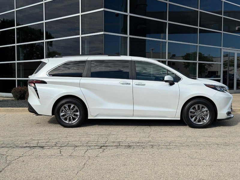 Used 2024 Pearl Toyota XLE image 2
