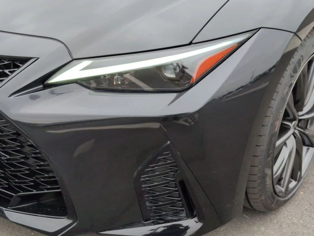 Used 2024 Black Lexus 300 image 21