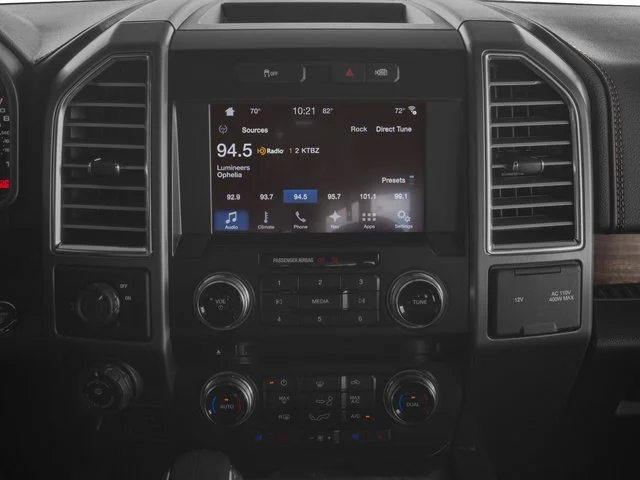 Used 2017  Ford  image 10