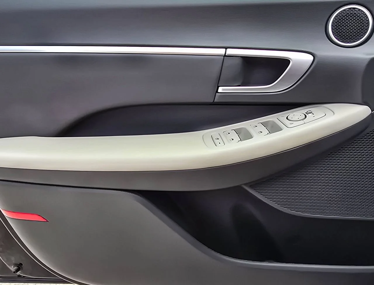 Used 2024  Hyundai SEL image 10