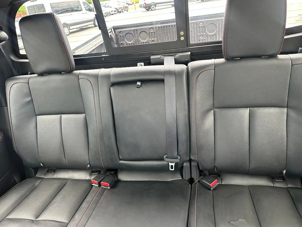 Used 2022 Gun Metallic Nissan PRO-4X image 28